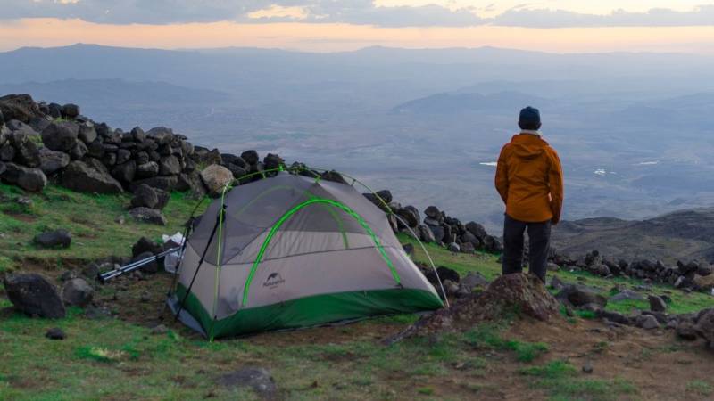 7 things you should never do when you go camping alone