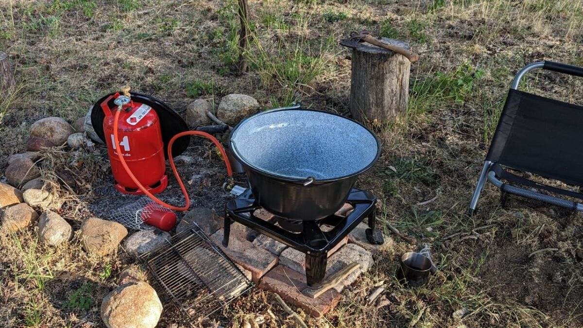 Bituxx camping stove with 7KW power