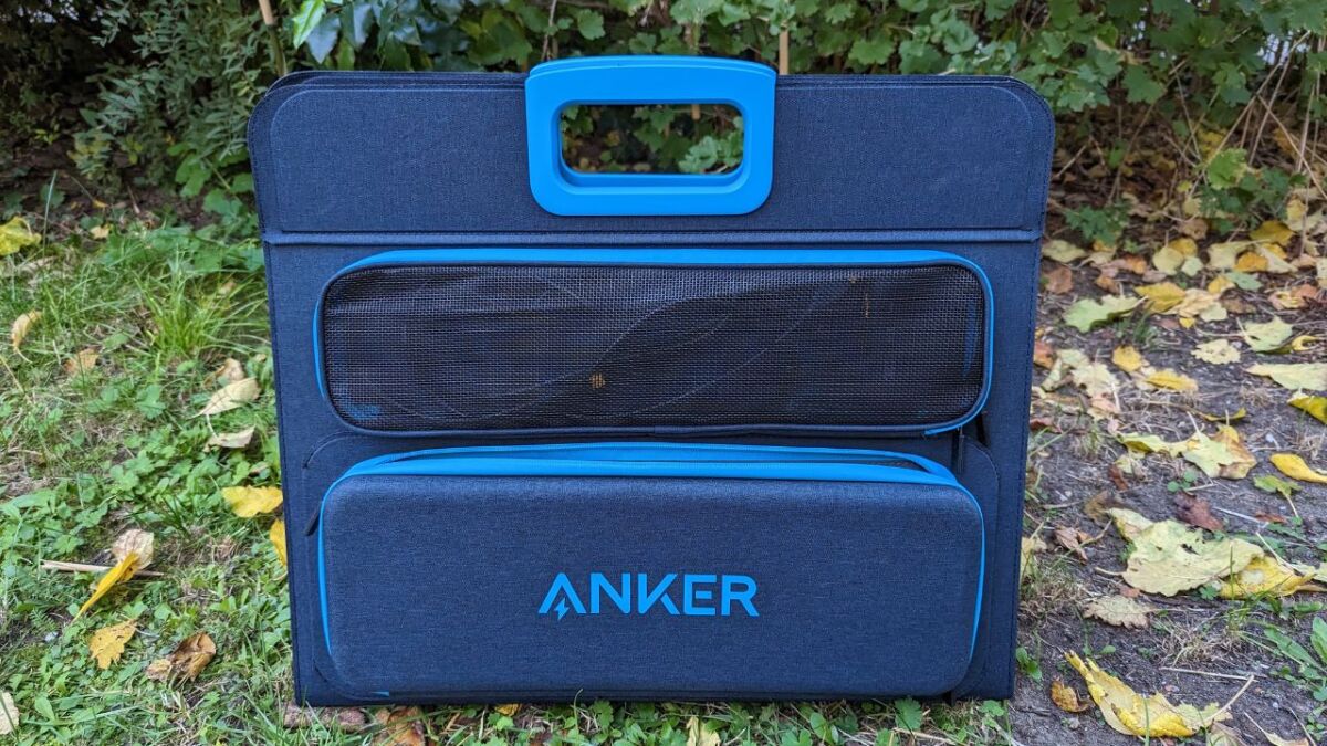 The folded Anker 625 solar panel