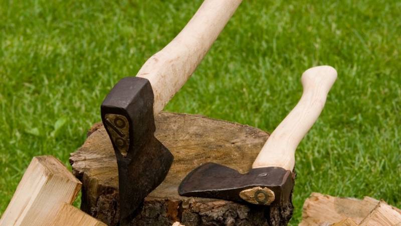 Being able to use an axe is a skill that can be used for many different purposes. It can be used for felling trees, processing firewood, and even as a weapon in emergencies. Choosing the best axe for your needs is important, as not all axes are the same.