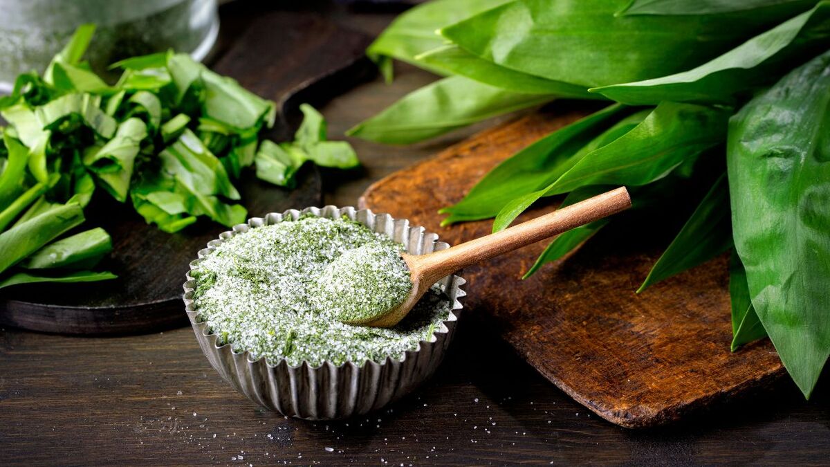 Wild garlic salt is long-lasting and you can still enjoy the delicious garlic flavor in the cooler seasons