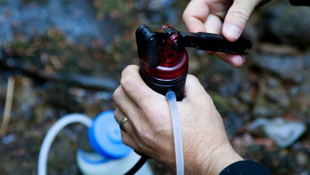 Leichte Wasserfilter Gefilterte Wasserflasche für Camping Wandern Notfall für Outdoor-Abenteuer 01 Notfall Wasserreiniger Black