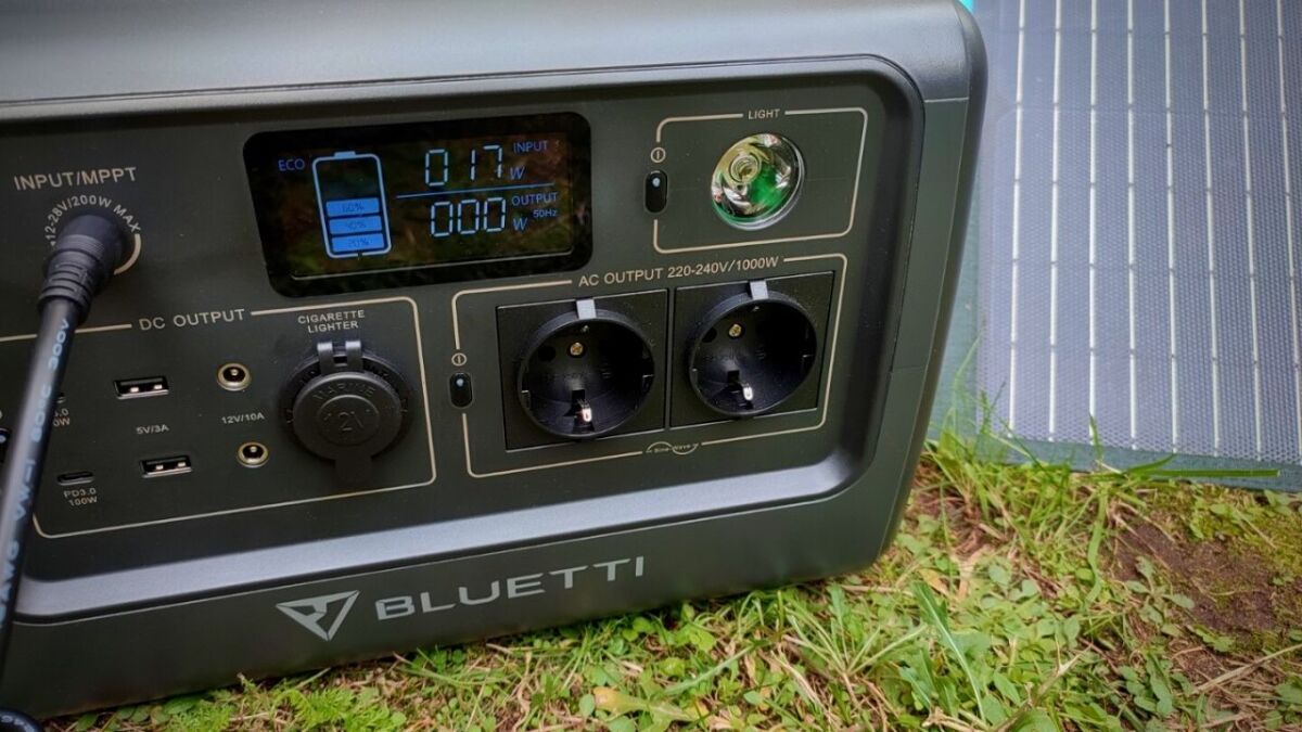 bluetti eb70 poweroak beim aufladen mit solarpanel