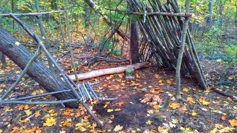 Building a simple bushcraft camp is one of the basics - build one every time or improve your existing camp