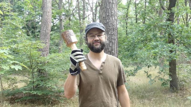 Your finished bushcraft wood hammer is immediately ready for use