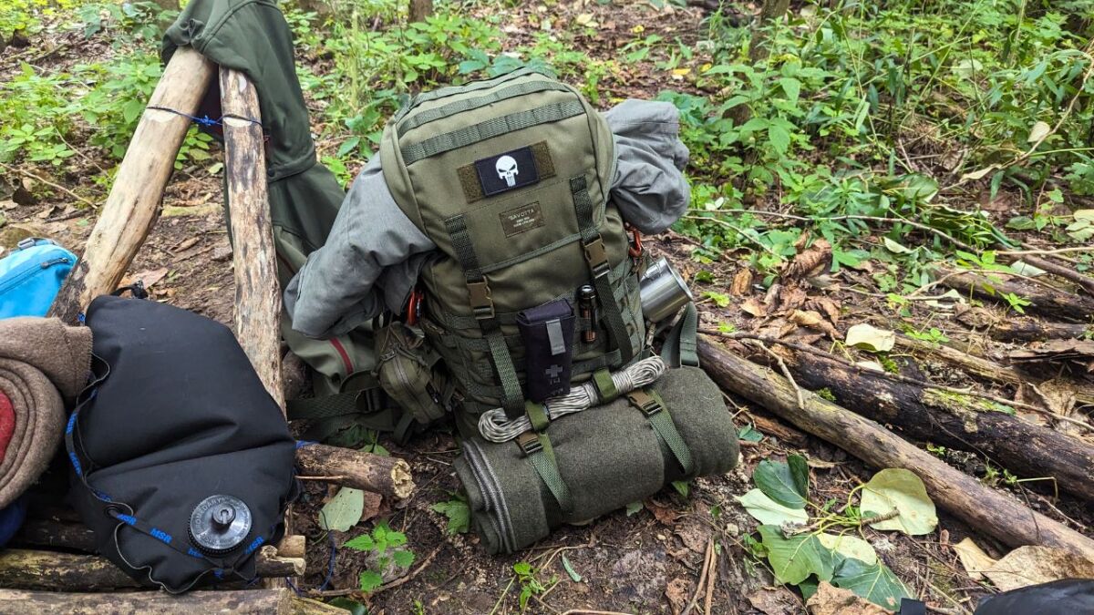Your Bushcraft Backpack: What is the Optimal Weight? How Much Can a Packed Backpack Weigh?