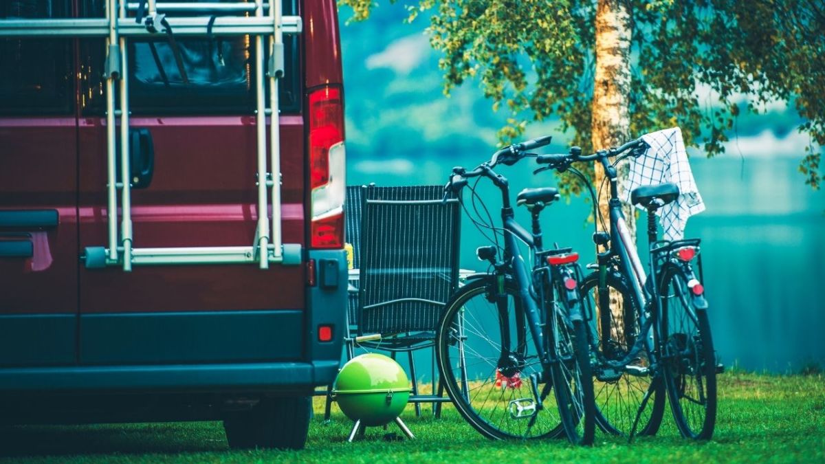 The city bike is easy to use, affordable, and perfect for camping to explore the area.