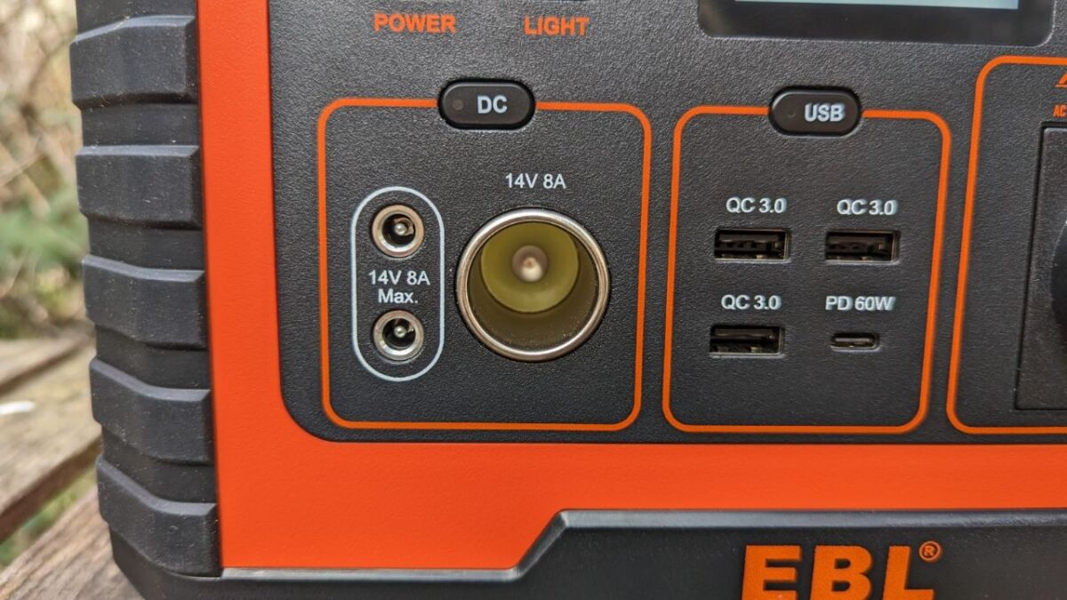 dc ports ebl powerstation voyager 500w