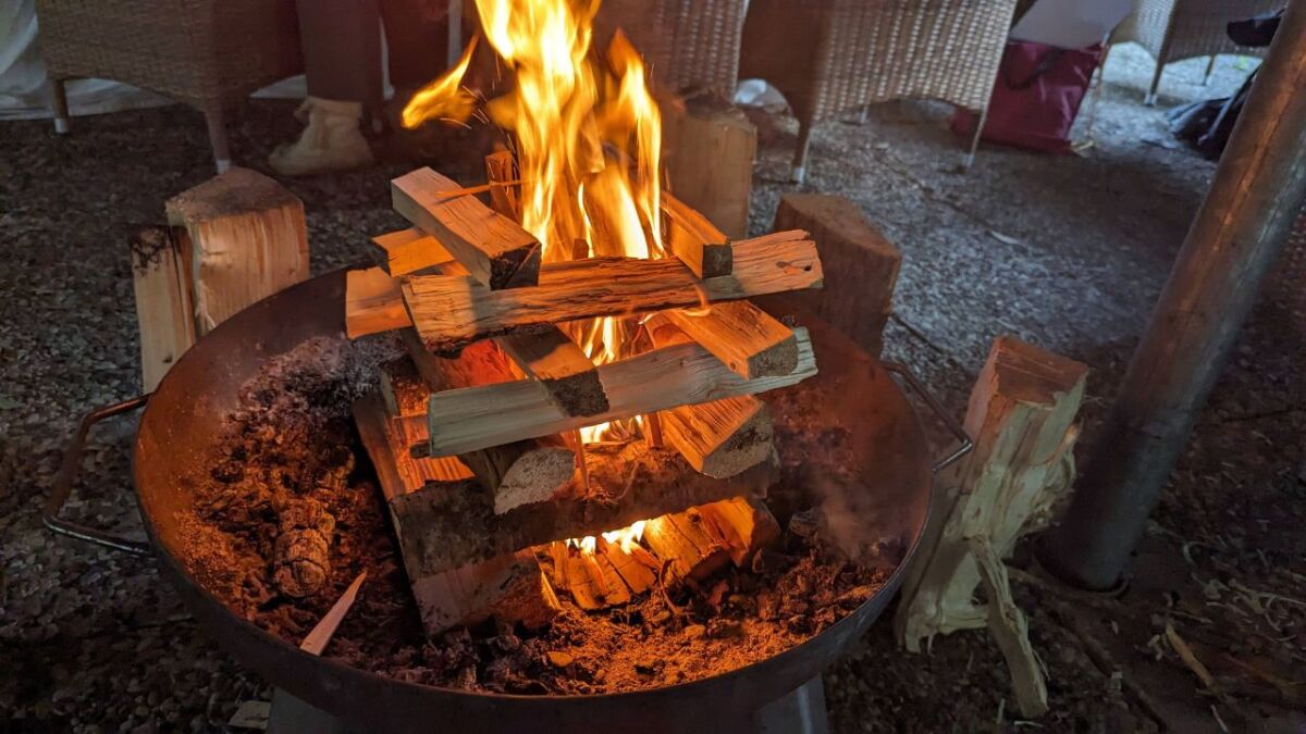 feuer Log Cabin Struktur