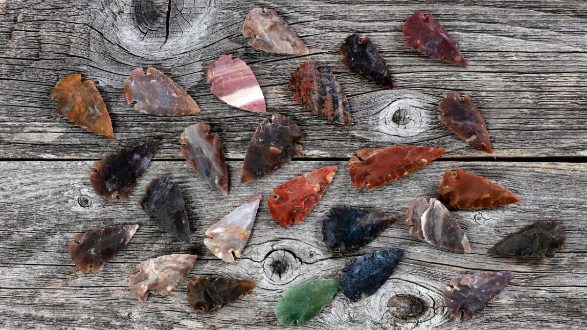 Arrowheads made of flint