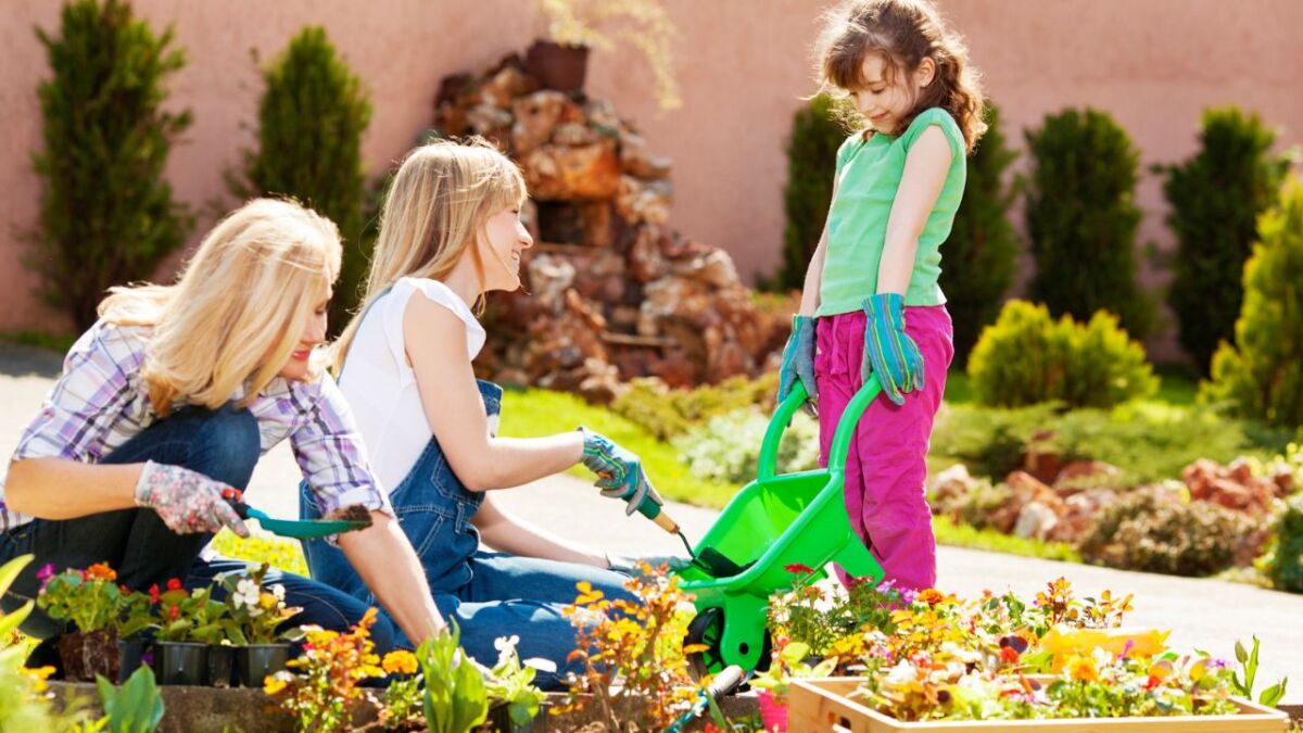 gaertnern outdoor aktivitaeten fuer familien