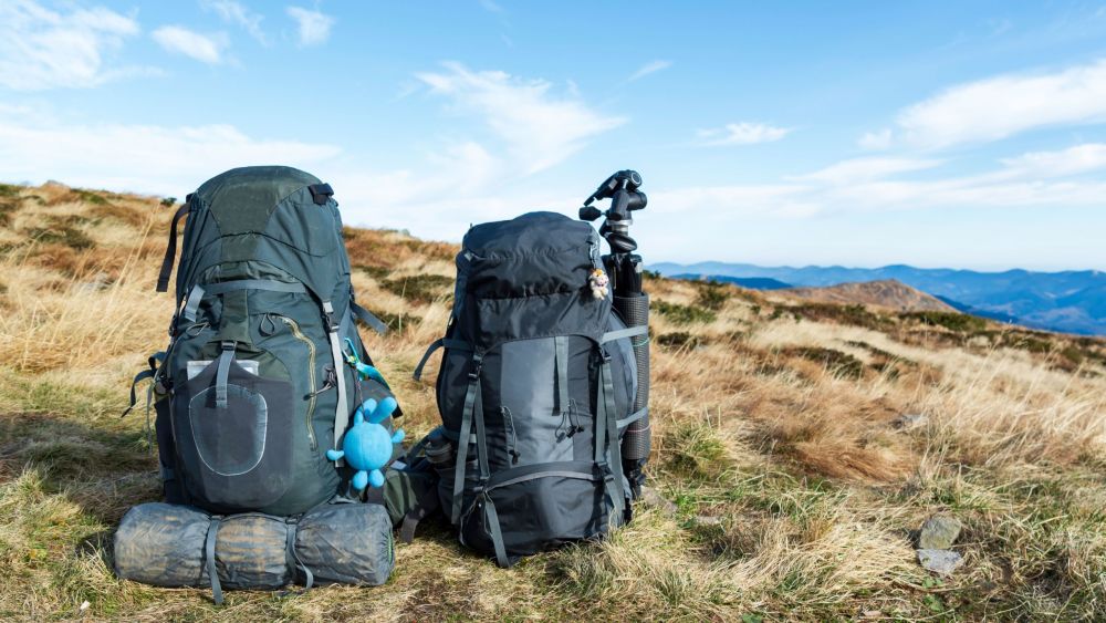 How hiking beginners can save on the weight of luggage, but not on comfort