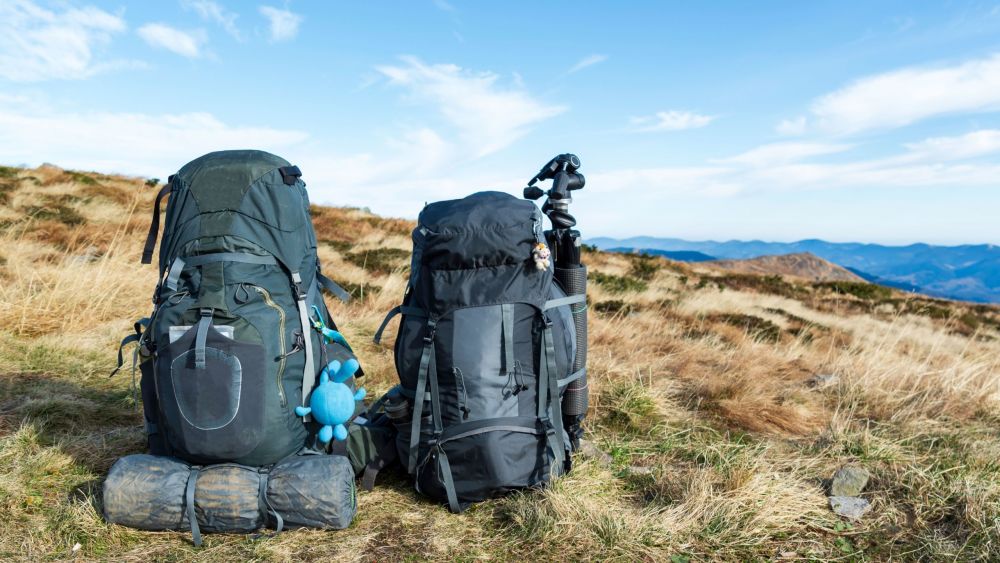 How hiking beginners can save on the weight of their luggage