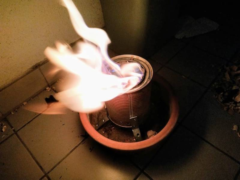 Wood gasifier burning