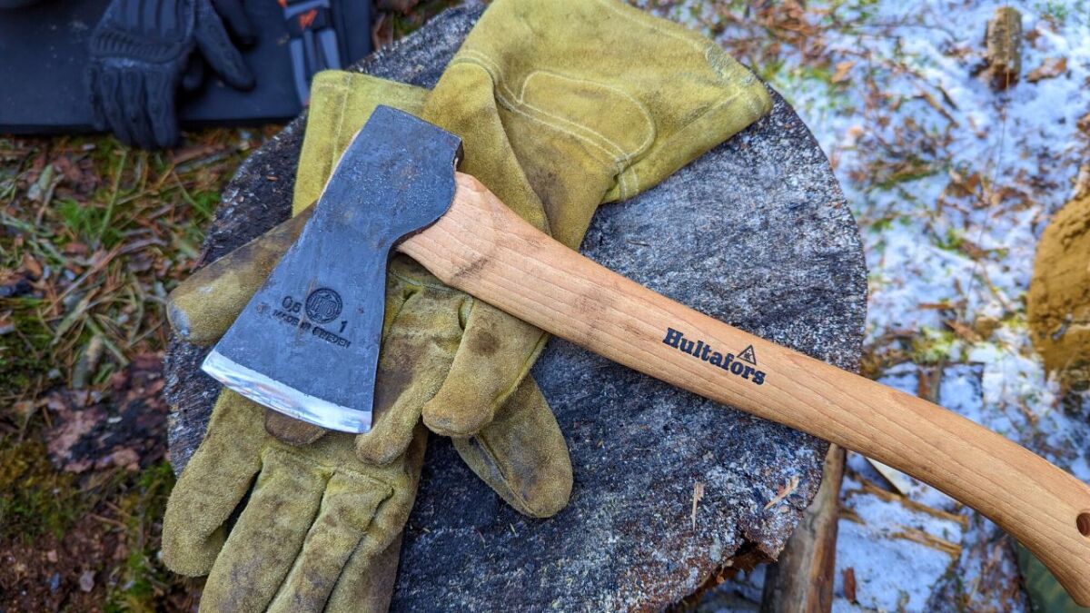 The Hultafors Trekking Axe HULTAN in test and review