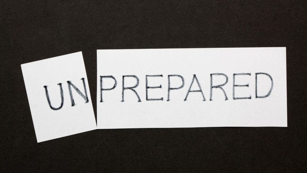 Is it ever too late to prepare for a crisis? – 5 warning signs to watch out for