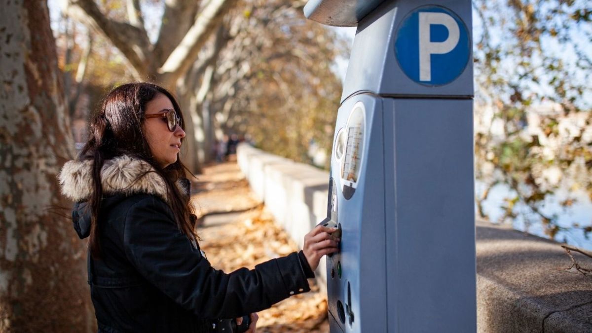 Mit einem Fahrrad sparst du den Stress mit den Parkgebühren