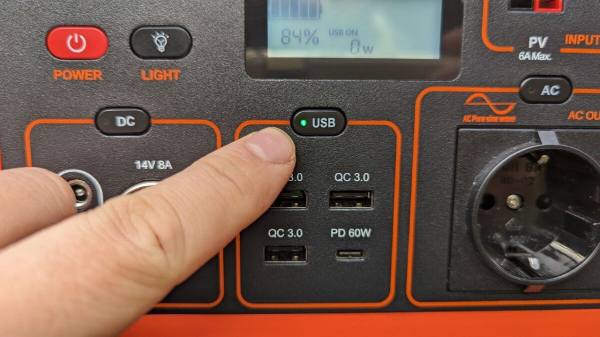 Activating Ports on the EBL Powerstation Voyager 500W