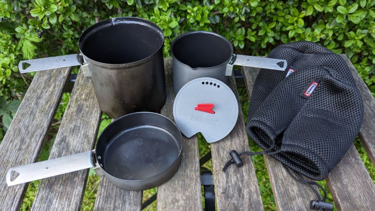Primus Trek Pot Set im Test: Lösung für Outdoor-Kochgeschirr
