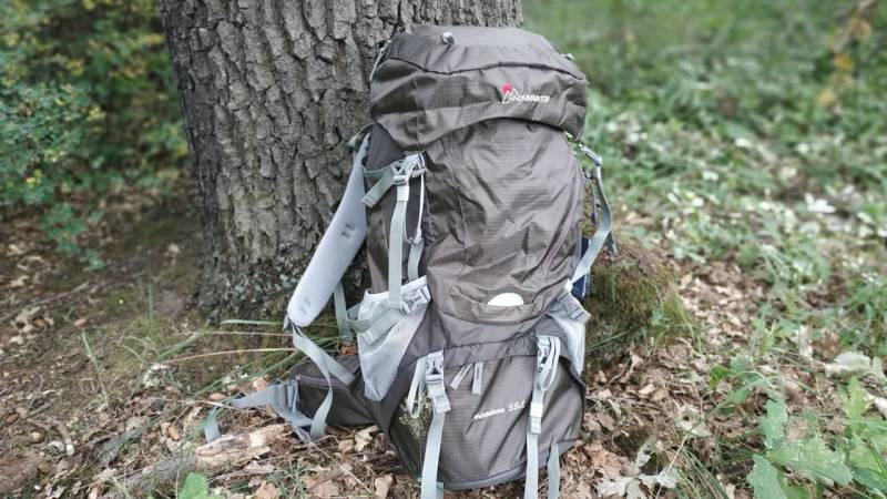 MOUNTAINTOP Backpack 55 Liters for Survival, Bushcraft and Trekking (+Video)