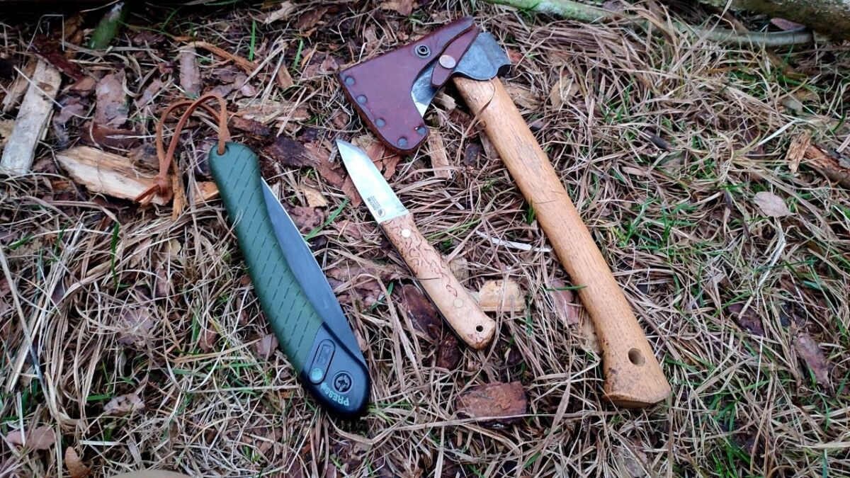Saw, Knife, Axe Equipment