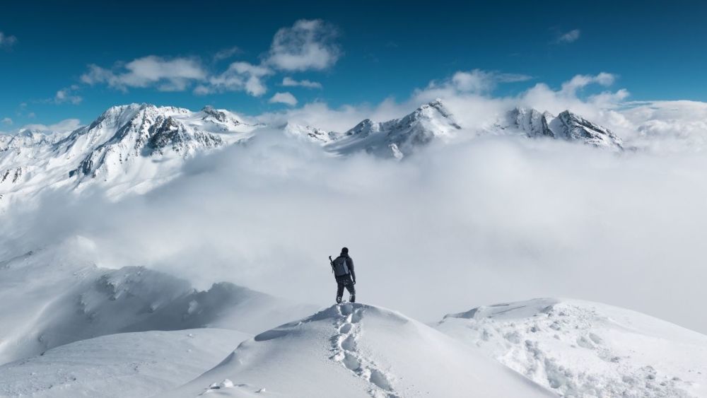 Zu Beginn deiner Reise solltest du die Wetterlage in dem Gebiet der letzten Tage und Wochen prüfen. Besonders in den Bergen musst du mit Wetterumschwüngen rechnen.