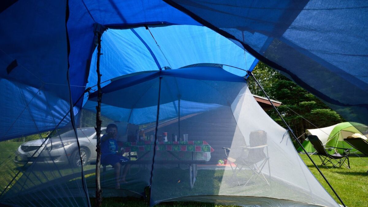 Tarp as tent extension