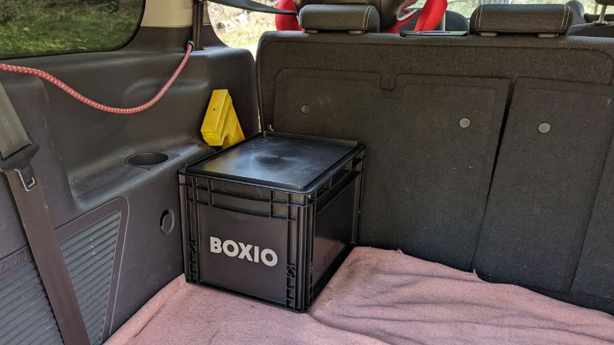 The BOXIO separating toilet can be wonderfully stowed away in the car