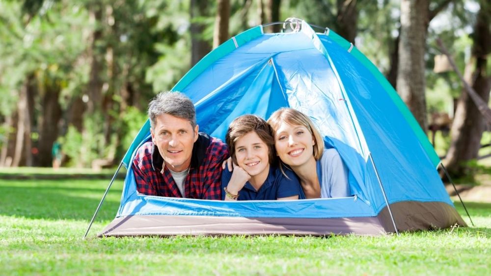 Consider how many people will sleep in the tent before buying - Three people in the tent in the picture definitely don't have enough space with equipment