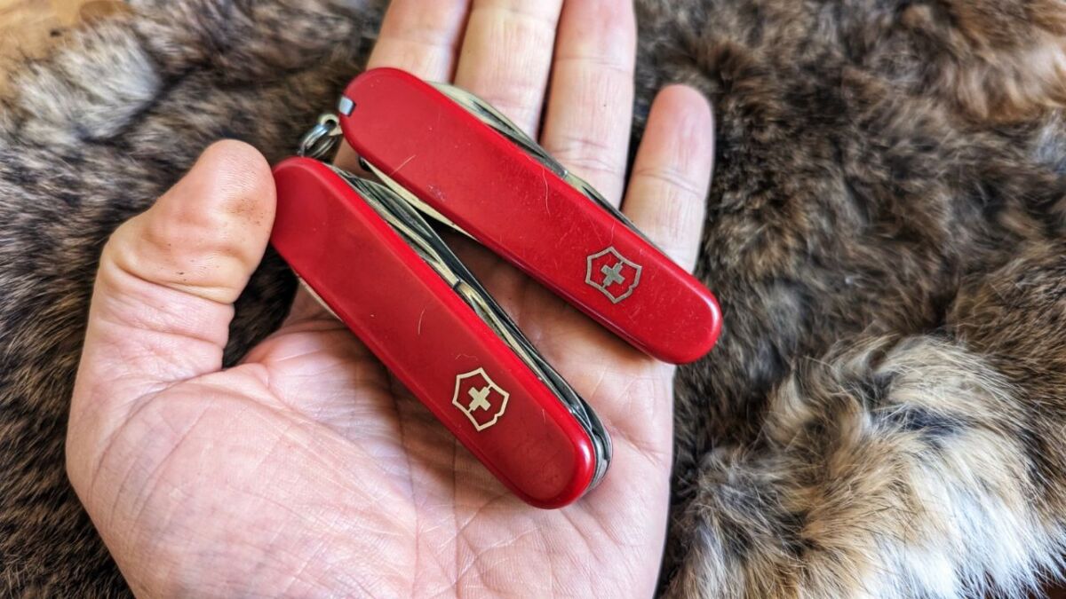 ➡️ Test And Review: Victorinox Huntsman Pocket Knife